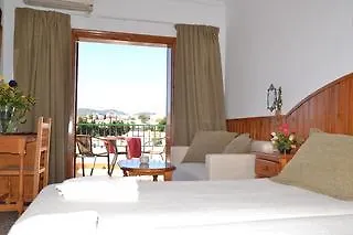 Jose Cruz Hotel 3*