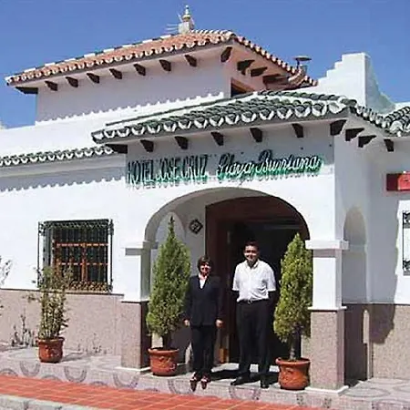 Jose Cruz Hotel 3*