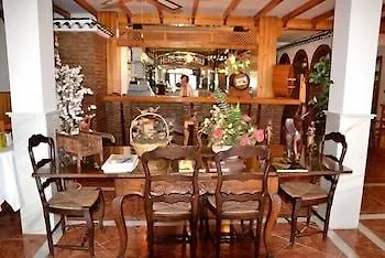 Jose Cruz Hotel 3*