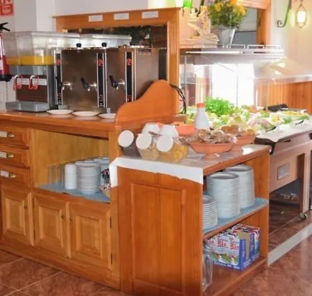 Jose Cruz Hotel